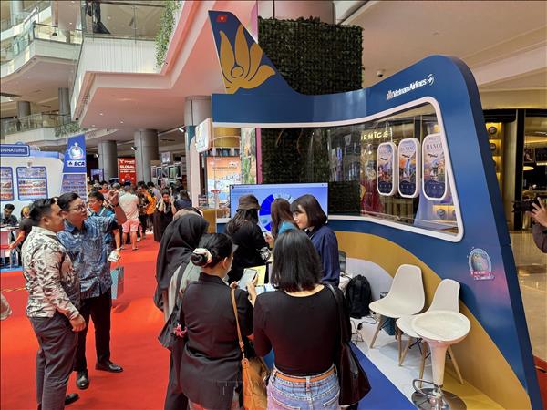 Việt Nam tạo dấu ấn tại hội chợ du lịch ở Indonesia