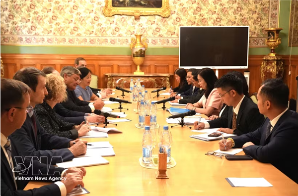 Approfondissement du Partenariat stratégique intégral Vietnam-Russie