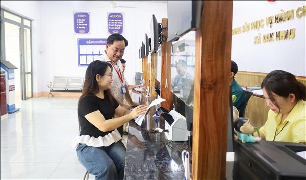 Siết chặt kỷ luật, kỷ cương hành chính, nâng chất lượng phục vụ người dân