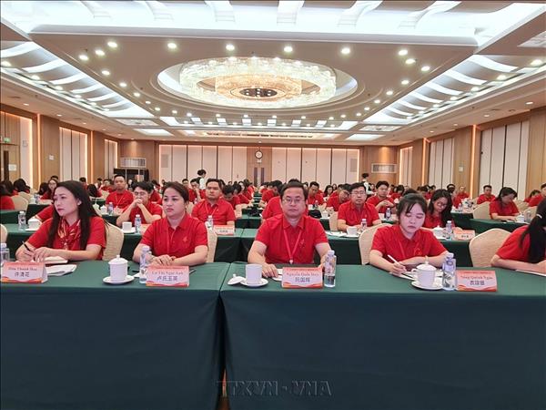 越南青年沿着胡志明主席在中国的革命足迹重温历史