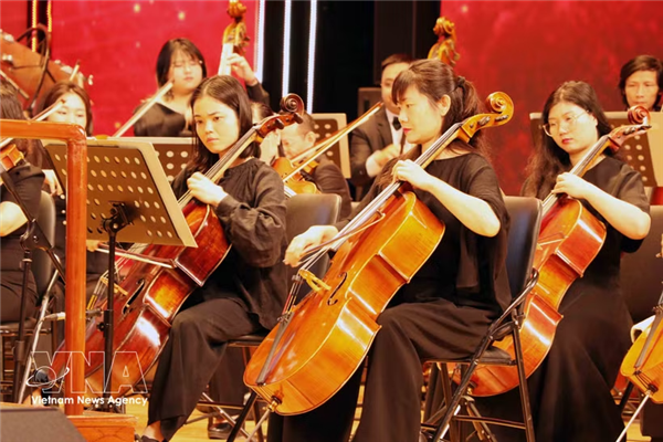 Concierto celebra grandes efemérides en Vietnam