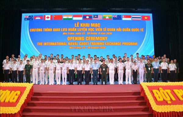 Giao lưu, huấn luyện học viên sĩ quan Hải quân quốc tế