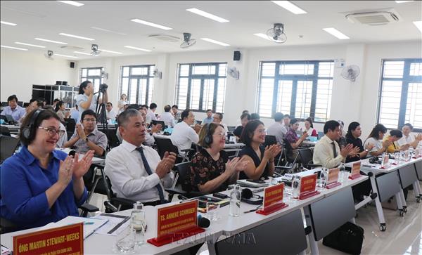 Bồi dưỡng năng lực lãnh đạo hiện đại cho đội ngũ cán bộ quản lý