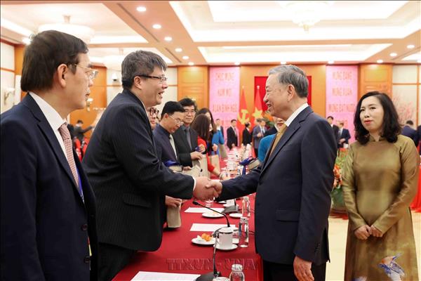 Bỏ qua khác biệt, sẵn sàng lắng nghe ý kiến của kiều bào để cùng nhau phát triển đất nước