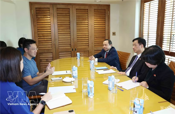 Vietnam et Singapour renforcent leur coopération en sciences, technologies et innovation