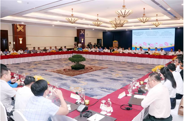 Hô Chi Minh-Ville prête à partager ses expériences de développement avec le Laos et le Cambodge
