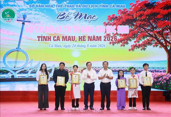 Tạo sân chơi nuôi dưỡng tình yêu văn hóa dân tộc cho học sinh