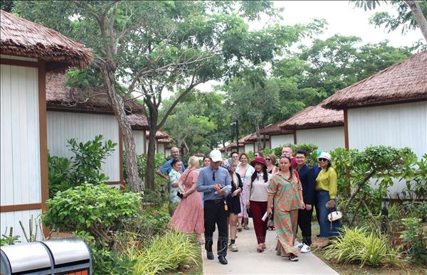 Đoàn Famtrip quốc tế khảo sát sản phẩm, dịch vụ du lịch tại tỉnh Lâm Đồng