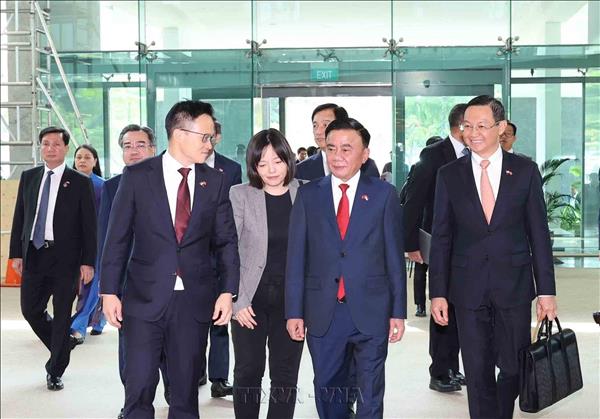 Ủy viên Bộ Chính trị, Thường trực Ban Bí thư Trần Cẩm Tú kết thúc tốt đẹp chuyến thăm chính thức Singapore