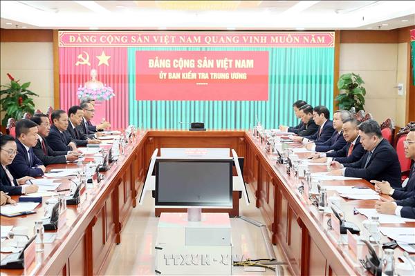 Hợp tác kiểm tra, giám sát góp phần vun đắp quan hệ Việt Nam - Lào
