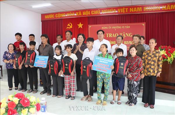 Lan tỏa nghĩa tình, chăm lo cho nạn nhân chất độc da cam/dioxin