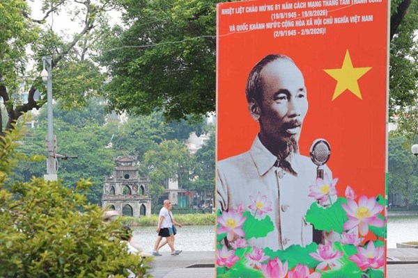 Hanoi Streets Transform to Celebrate National Day