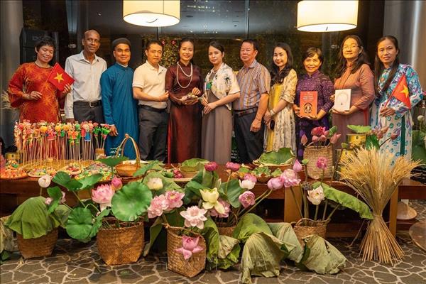 Trà sen đưa văn hóa Việt Nam đến gần hơn với Sri Lanka