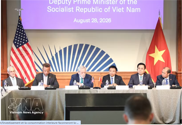 Le vice-PM Nguyen Van Thang échange avec des entreprises et investisseurs américains