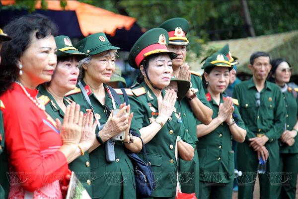 Lễ viếng, Lễ truy điệu và an táng hài cốt liệt sĩ quy tập tại công viên Lê Thị Riêng diễn ra ngày 14/10