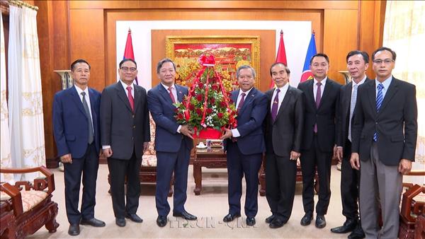 81 năm Cách mạng Tháng Tám và Quốc khánh 2/9: Lãnh đạo Lào tin tưởng Việt Nam tiếp tục giành nhiều thành tựu to lớn hơn trong kỷ nguyên mới