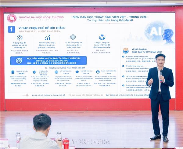 Tư duy nhân văn trong thời đại AI: Giữ con người ở vị trí trung tâm