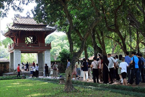 Tết Độc lập: Không gian lưu giữ ký ức, kết nối thế hệ