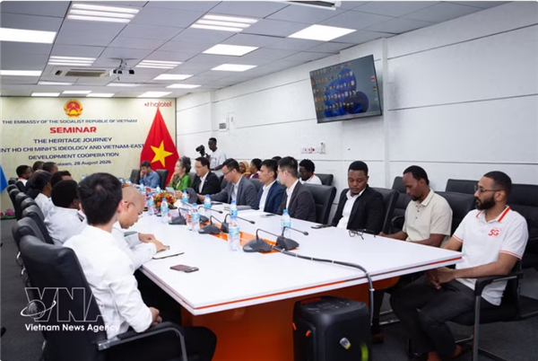 关于胡志明思想与推动越南与东非合作座谈会在坦桑尼亚举行