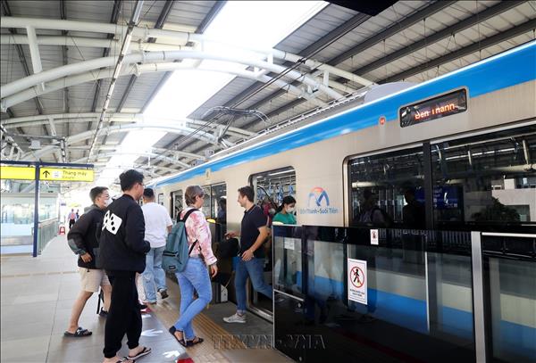 Free rides, extended hours on Ho Chi Minh Citys Metro Line 1 for National Day