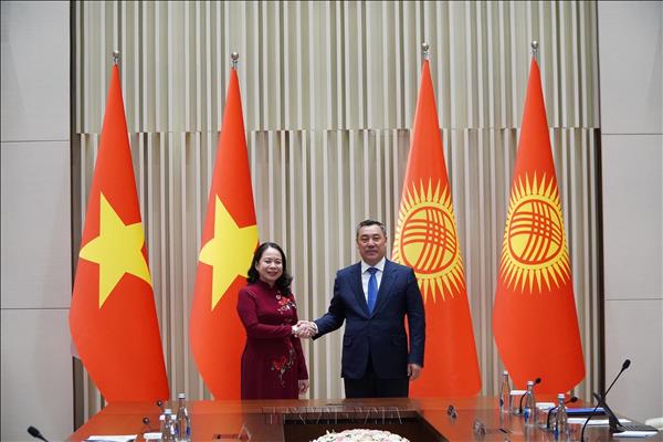 Tổng thống Kyrgyzstan Sadyr Japarov tiếp Phó Chủ tịch nước Võ Thị Ánh Xuân
