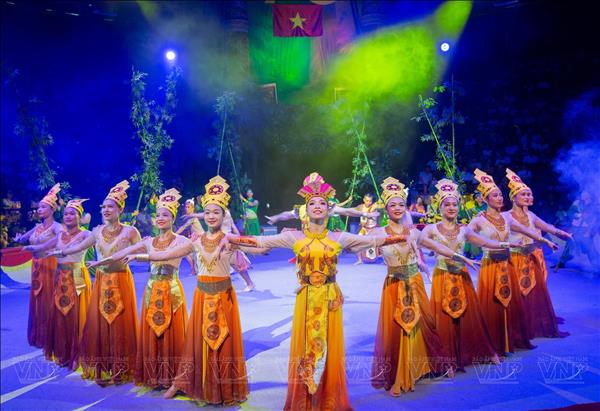 Hà Nội rộn ràng chuỗi hoạt động văn hóa, nghệ thuật chào mừng Quốc khánh 2/9