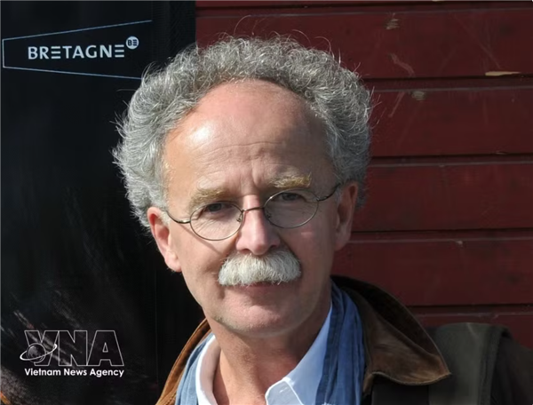 Un médecin français témoigne de profondes transformations du Vietnam