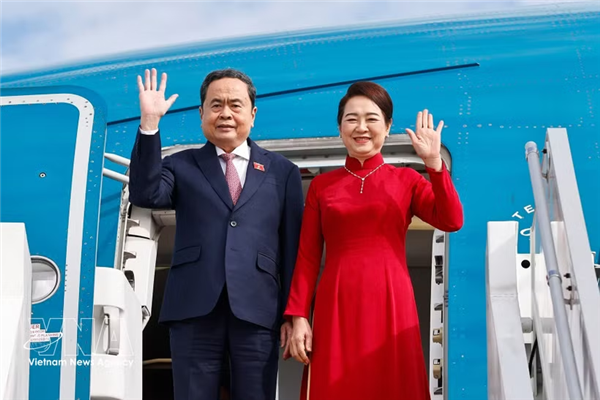 越南国会主席陈青敏和夫人将对韩国和蒙古国进行正式访问