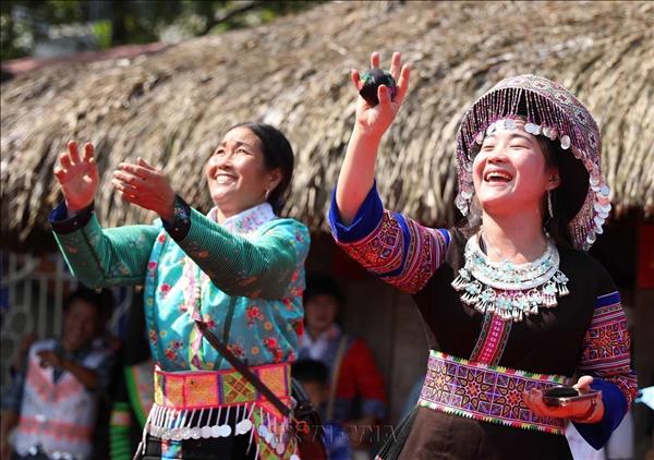 Ethnic Minority Communities in Lai Chau Celebrate National Day