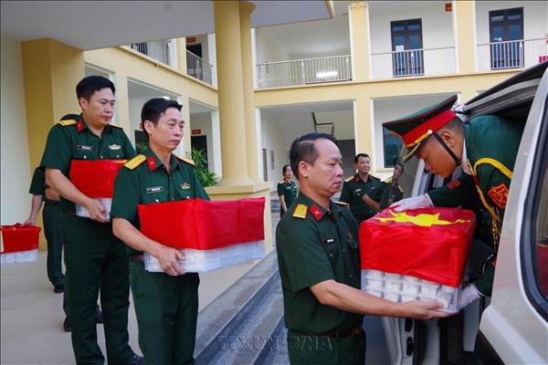 Hoàn thành bàn giao 100% mẫu hài cốt liệt sĩ đợt 1 phục vụ giám định ADN