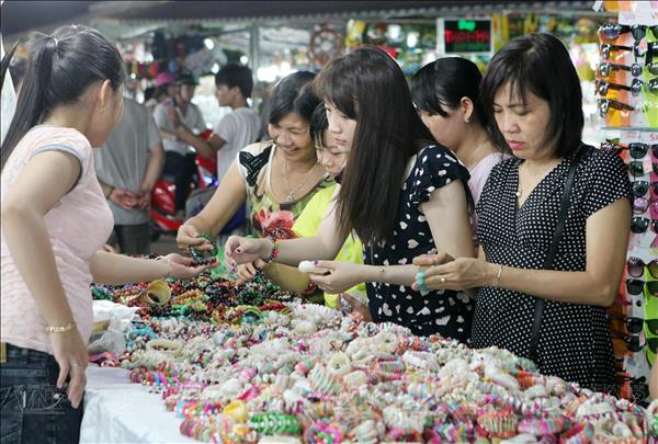 Chợ đêm Dinh Cậu: Cửa sổ kinh tế đêm của Phú Quốc đón APEC 2027
