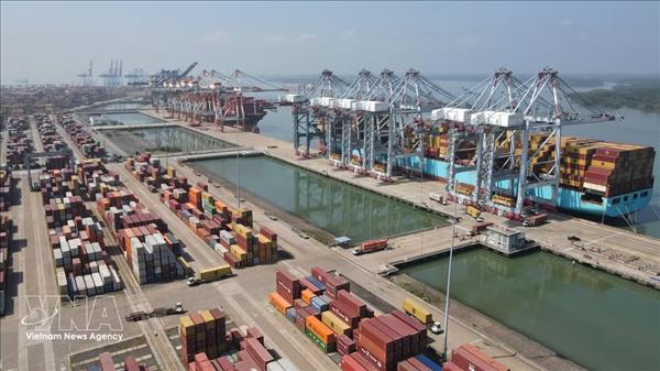 Ho Chi Minh-Ville proche de son objectif annuel de 11 milliards de dollars dIDE