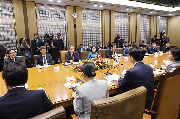 ベトナム・韓国：約束の履行監視と促進において重要な役割を果たす議会外交