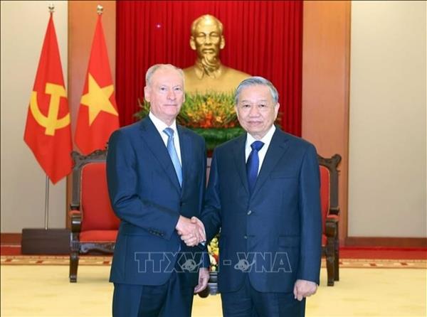 ຫວຽດ​ນາມ - ສະ​ຫະ​ພັນ ລັດ​ເຊຍ​ເພີ່​ມ​ທະ​ວີ​ການ​ຮ່ວມ​ມື​ໃນ​ຂົງ​ເຂດ​ທະ​ເລ