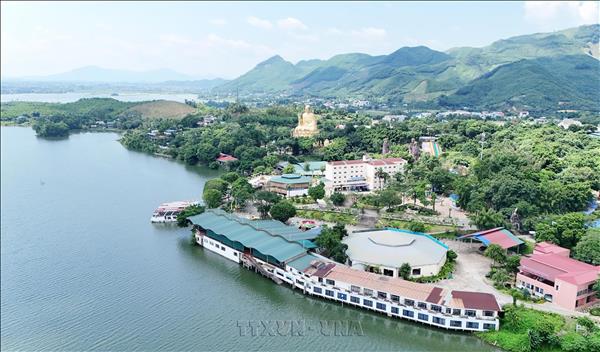 Thái Nguyên: Đánh thức tiềm năng du lịch Hồ Núi Cốc