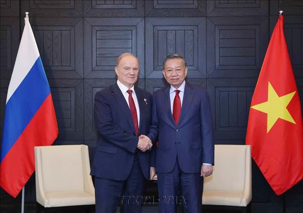 Le dirigeant To Lam rencontre le président du Parti communiste de la Fédération de Russie