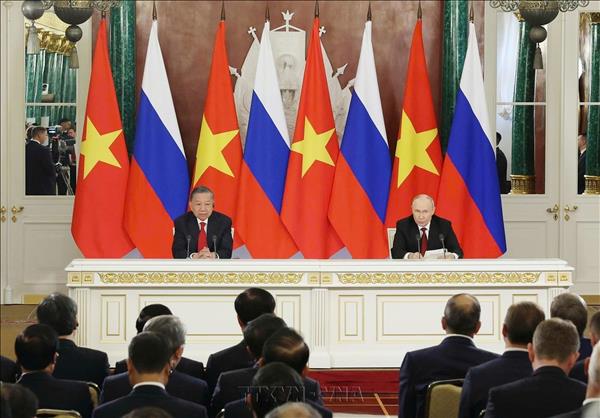 Le Vietnam et la Russie déterminés à porter leur partenariat stratégique à un nouveau niveau