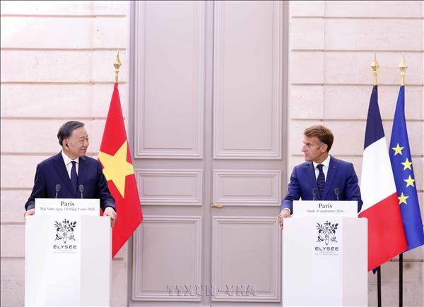 Tổng Bí thư, Chủ tịch nước Tô Lâm và Tổng thống Pháp Emmanuel Macron gặp gỡ báo chí