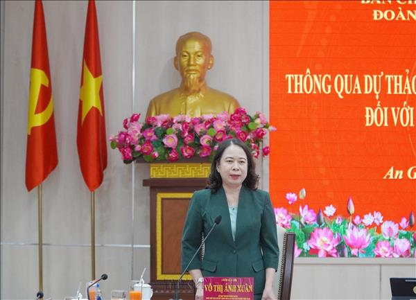 Phó Chủ tịch nước Võ Thị Ánh Xuân: An Giang tập trung nghiên cứu ban hành đề án xây dựng đội ngũ cán bộ đáp ứng yêu cầu