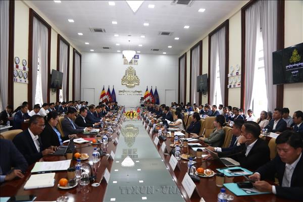 Tháo gỡ vướng mắc, thúc đẩy doanh nghiệp Việt Nam đầu tư tại Campuchia
