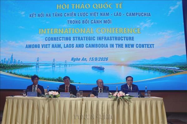 Kết nối hạ tầng chiến lược Việt Nam - Lào - Campuchia trong bối cảnh mới