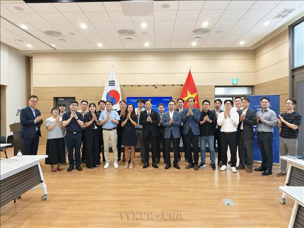 Thúc đẩy hợp tác Việt - Hàn trong lĩnh vực chip bán dẫn và điện tử