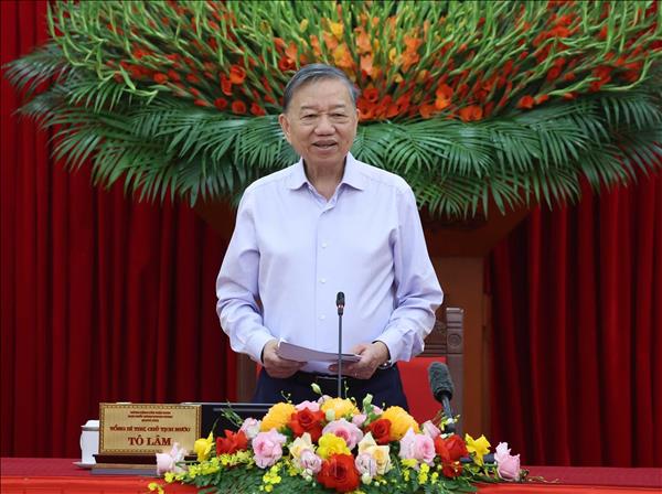 Wisdom accumulated in history must become driving force for national development: Top leader