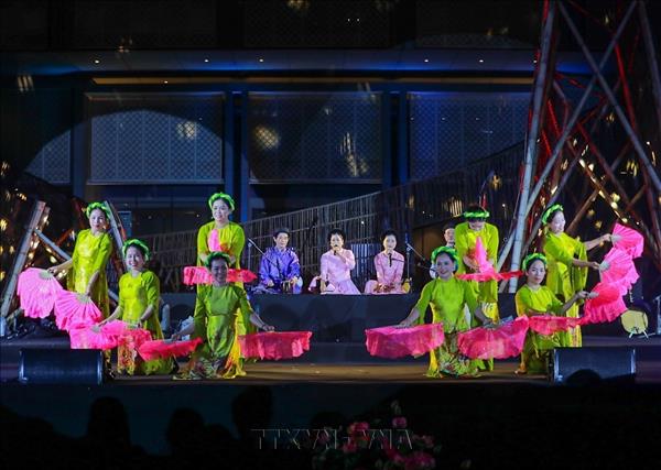 Expanding Cultural Spaces to Turn Heritage into Development Resources