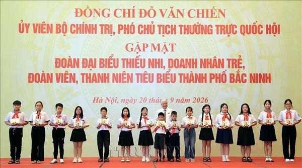 Phó Chủ tịch Thường trực Quốc hội Đỗ Văn Chiến: Tiếp nối truyền thống, xây dựng thành phố Bắc Ninh giàu mạnh