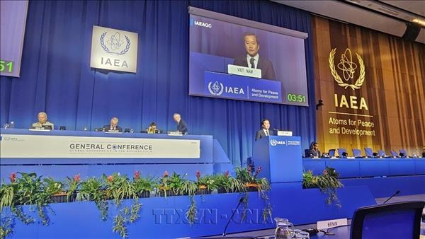 Vietnam affirms safe, peaceful development of nuclear energy