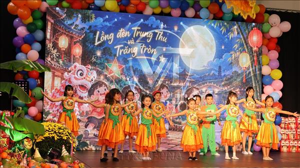 Tiếp nối giá trị Việt trong môi trường đa văn hóa ở Đức
