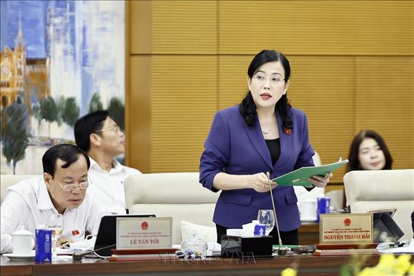 Phiên họp thứ 6 Ủy ban Thường vụ Quốc hội: Đề xuất áp dụng giá bán lẻ điện theo khung giờ