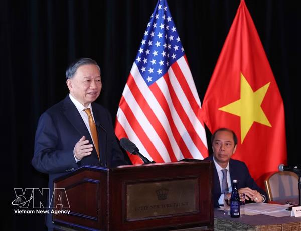 Le dirigeant To Lam rencontre des experts et intellectuels vietnamiens aux États-Unis