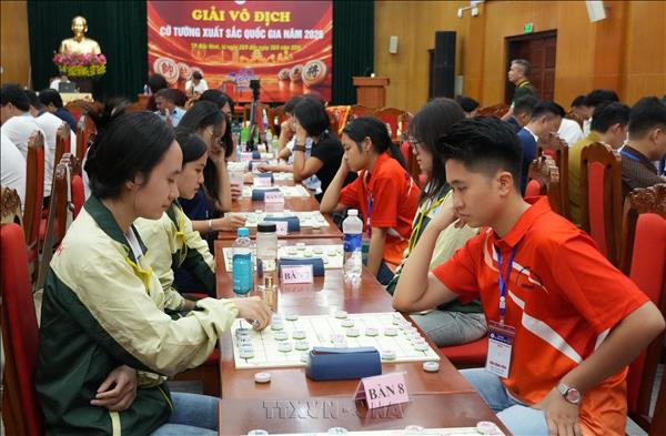 https://imagevietnam.vnanet.vn/106 kỳ thủ tranh tài tại Giải Vô địch Cờ tướng quốc gia năm 2026